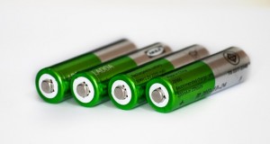 batteries-364217_640